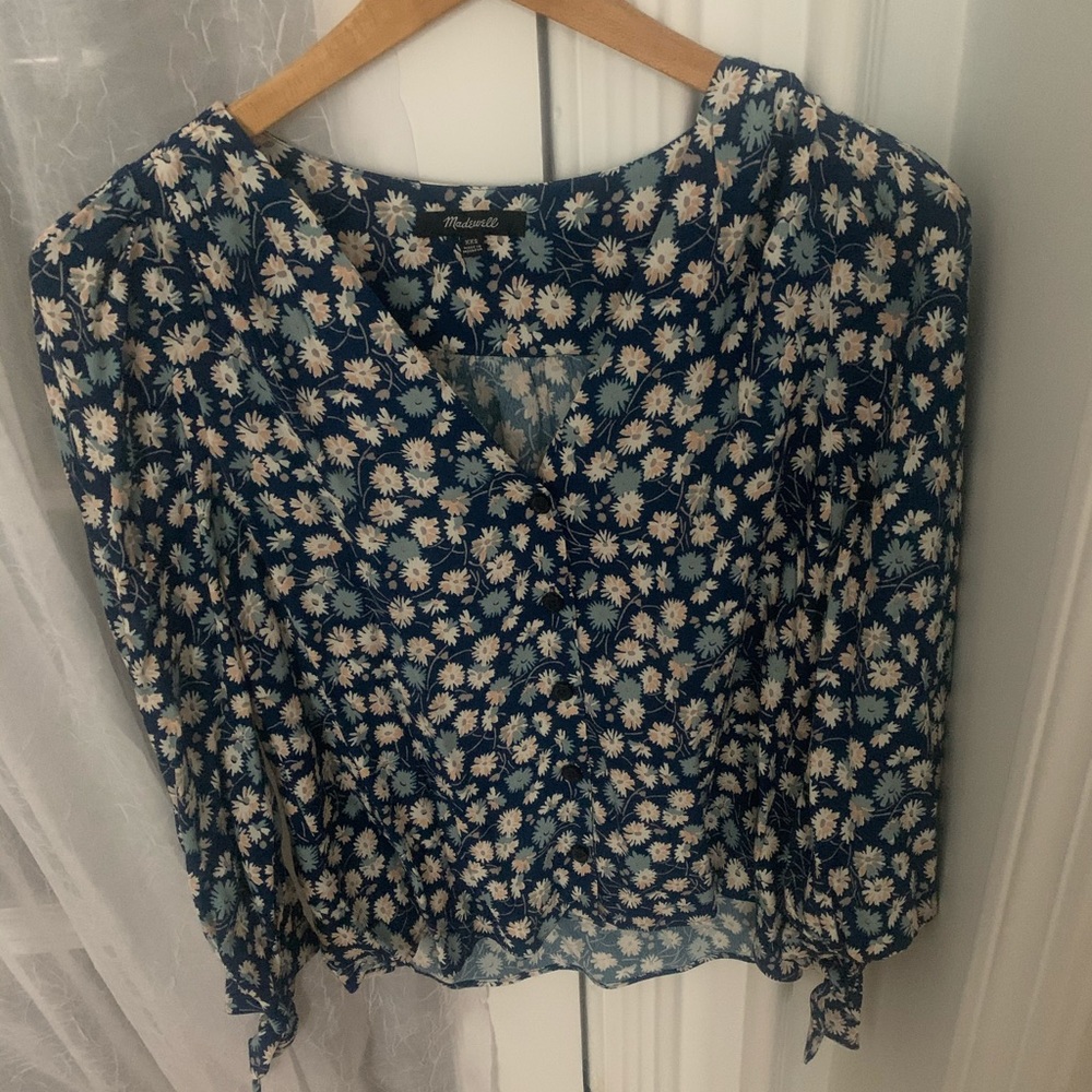 Madewell Size XXS long sleeve floral top